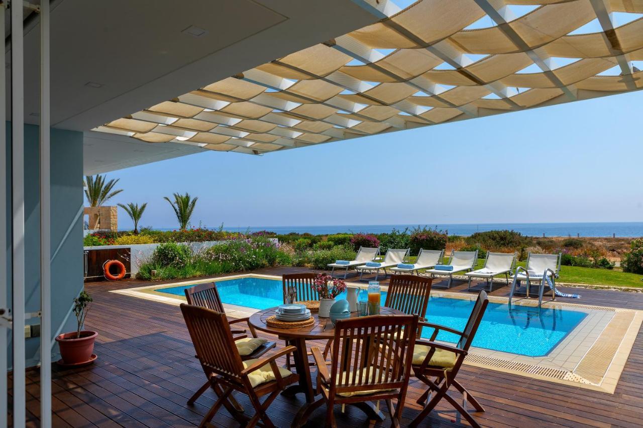 Protaras Beachfront Villa Alia Buitenkant foto